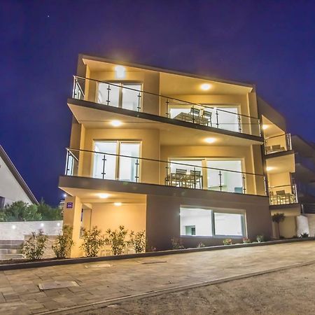 Villa Ilenia Муртер Экстерьер фото