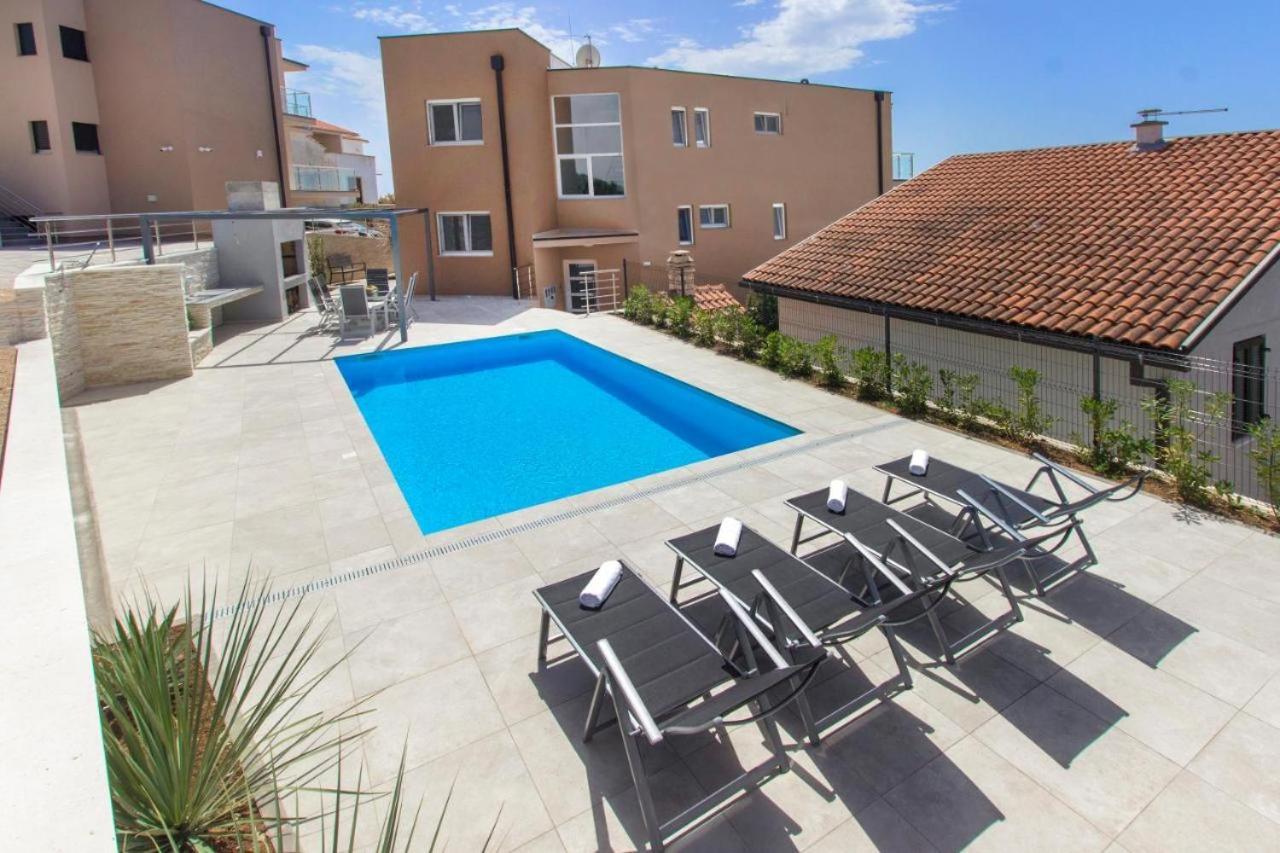 Villa Ilenia Муртер Экстерьер фото